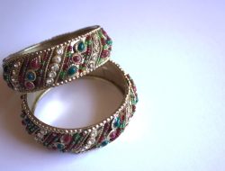 jewelry near me Discover Unique Local Treasures