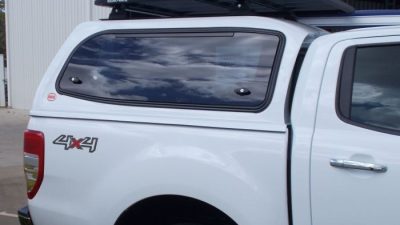 Rhino-Rack Pioneer Platform Testing the Toughest Roof Rack System for Off-Road