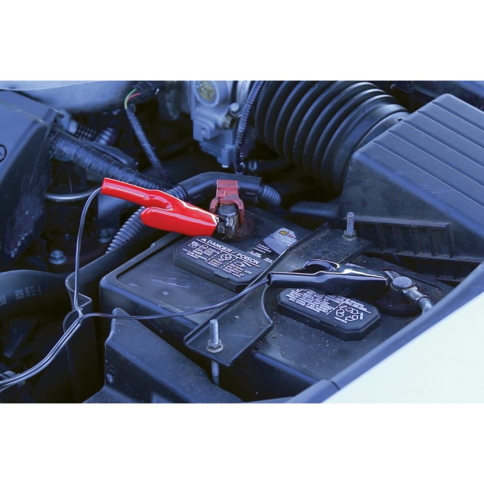 VIAIR 88P Portable Compressor Testing Tire Inflation Speed for Off-Road Gear