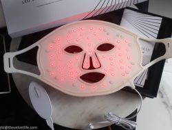 CurrentBody LED Mask Testing the Best Medical-Grade Light Therapy for Skin