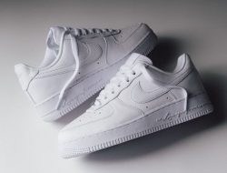 Nike Air Force 1 07 Reviewing the Best-Selling Lifestyle Sneaker Performance