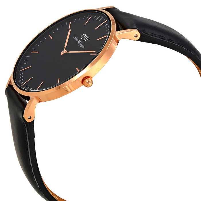 Daniel Wellington Classic Sheffield Evaluating the Best Minimalist Dress Watch Style