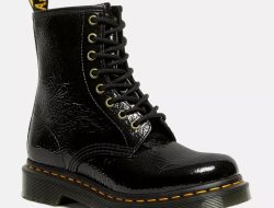 Dr. Martens 1460 Boots Testing Long-Term Comfort