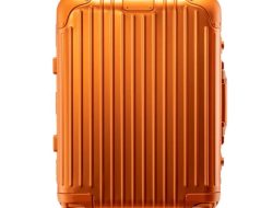 Rimowa Original Cabin Evaluating the Performance of the Luxury Aluminum Suitcase